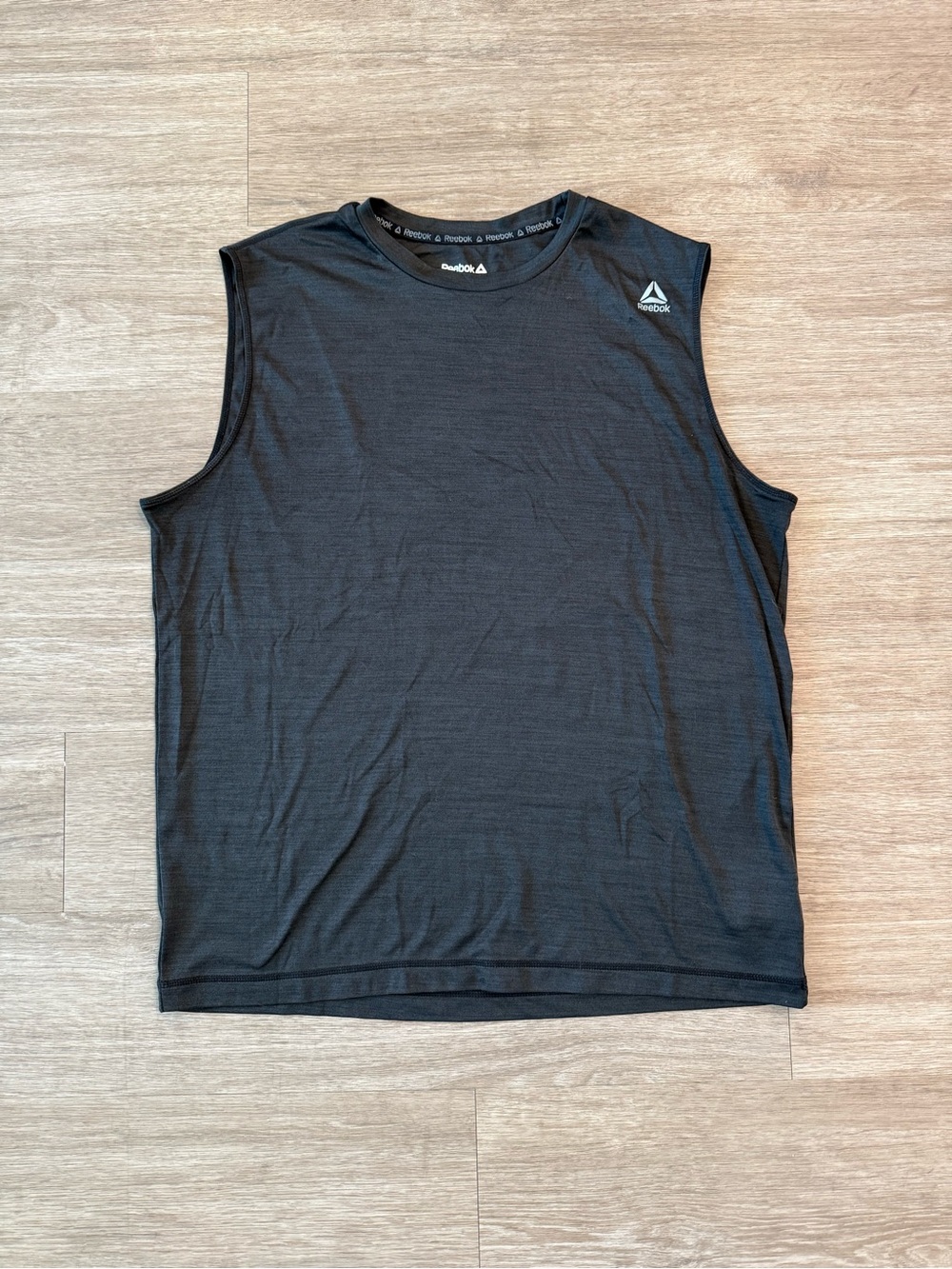 Men's Rebook Heather Black Sleeveless Athletic Muscle Tee, Size Large